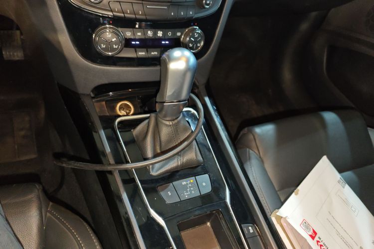 标致508 2015款 1.6THP 自动致臻版局部细节18