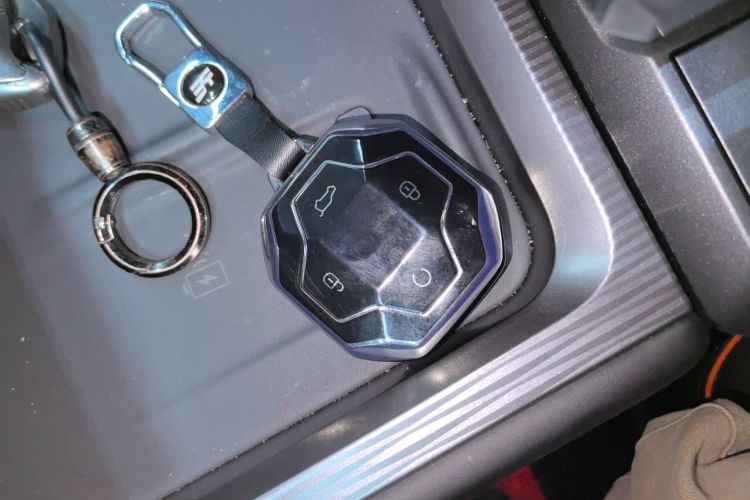 捷途山海T1 2025款 150km 探索中控内饰11