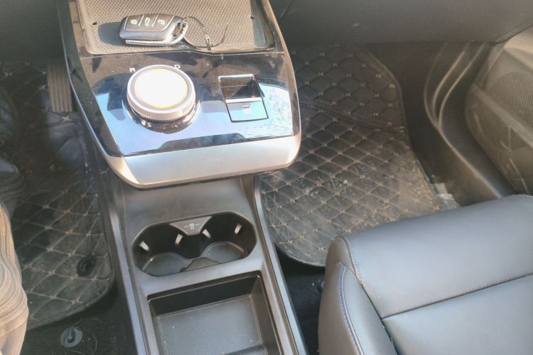 名爵 MG4 EV 2022款 425km 豪华版局部细节18