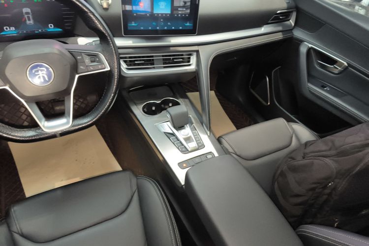 比亚迪 宋Pro 2019款 1.5T 自动豪华型中控内饰18