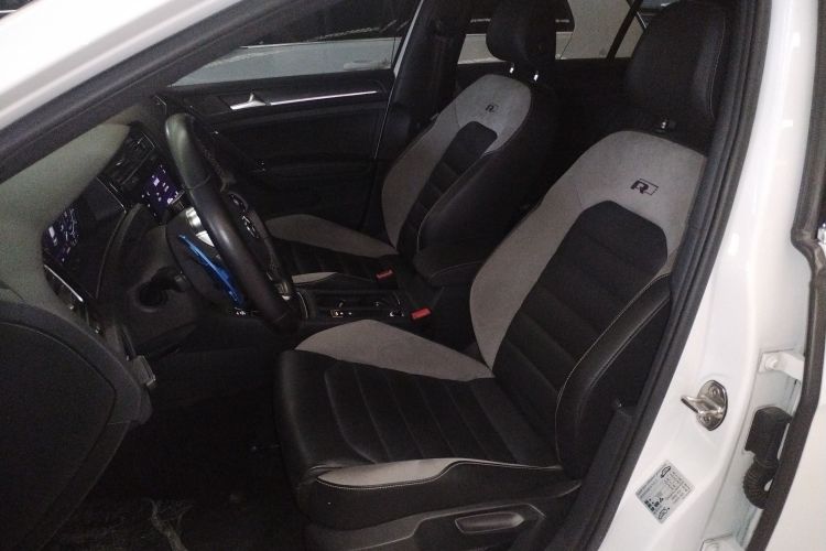 大众 高尔夫 2020款 挚爱版 280TSI DSG R-Line中控内饰19