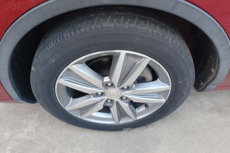 长安 逸动 2016款 XT 1.6L 手动俊酷型车身外观6007