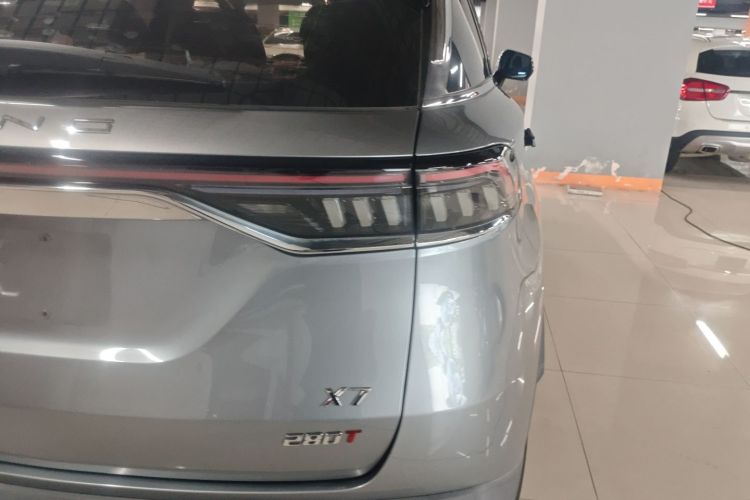 北京汽车 北京X7 2020款 1.5TD DCT致潮版车身外观9