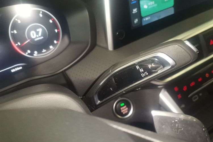 上汽大通MAXUS 大通G50 2023款 PLUS 1.5T 自动护航版中控内饰18