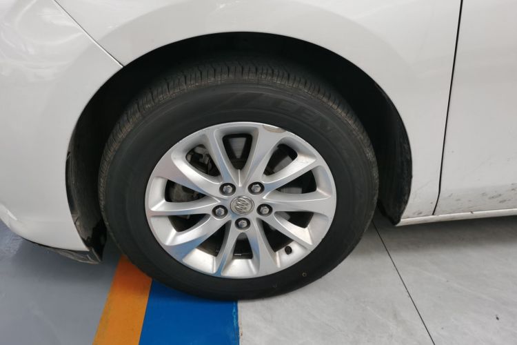 别克GL8 2018款 ES 28T 尊享型 国VI车身外观6007