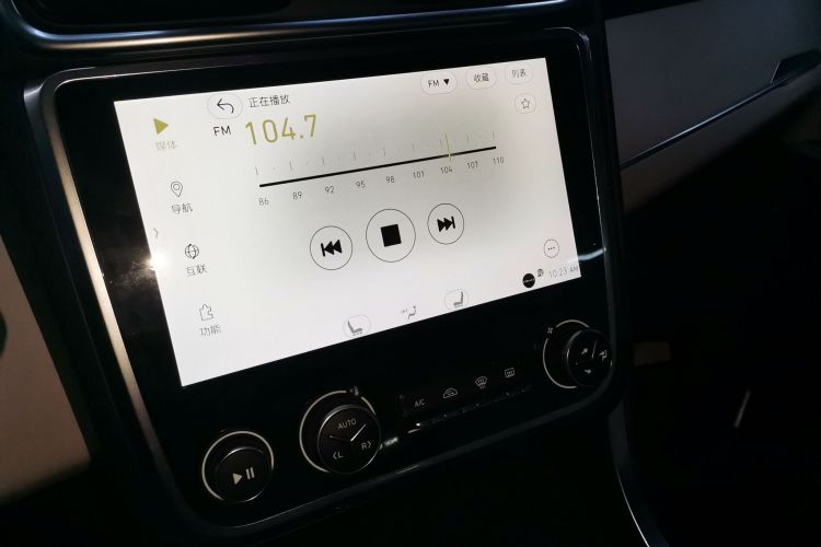 领克01 2017款 2.0T 两驱耀Pro版局部细节16