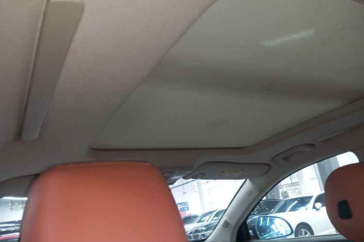 吉利汽车 博瑞 2015款 1.8T 尊贵型局部细节22