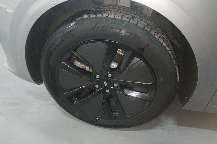 理想汽车 理想L6 2024款 Pro车身外观6001