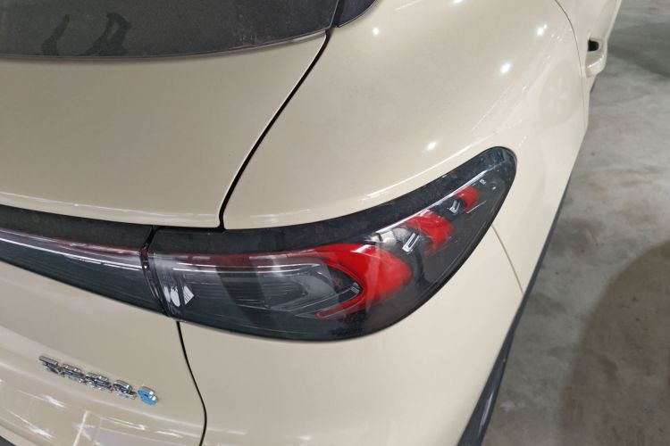 五菱汽车 缤果S 2025款 430km 尊享款车身外观6006