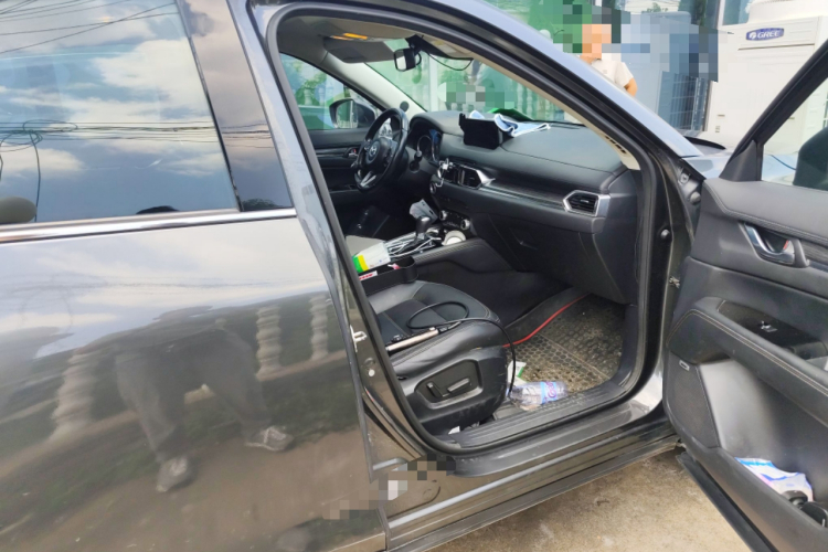 马自达CX-5 2017款 2.5L 自动四驱旗舰型 国V局部细节9005