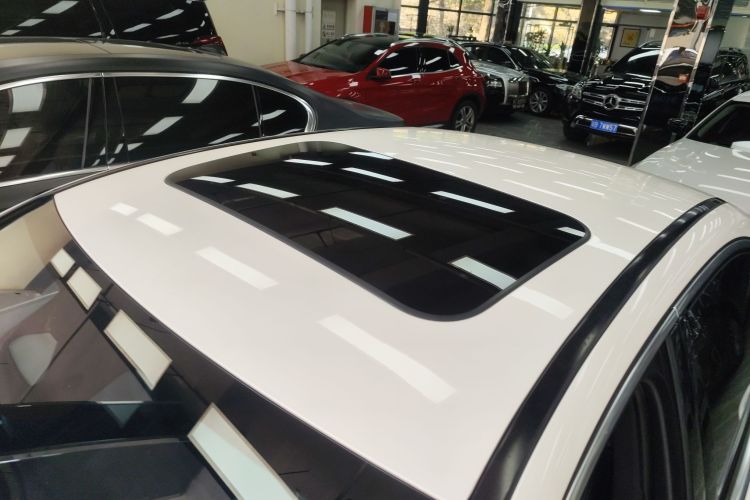 奔驰C级 2022款 C 200 L 运动版局部细节57