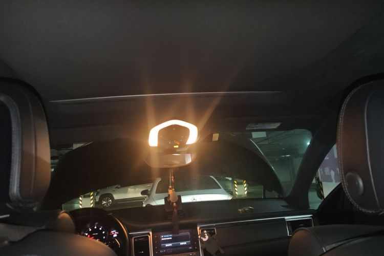 保时捷 2016款 Macan 2.0T中控内饰22