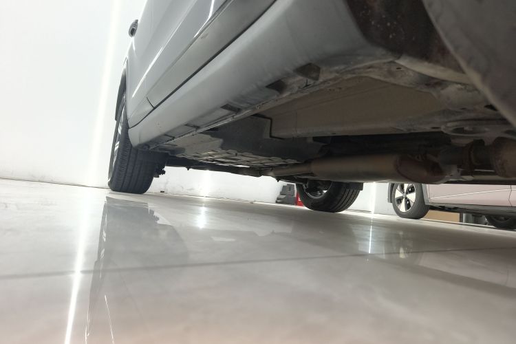 广汽传祺 传祺GS7 2017款 320T 两驱豪华智联型局部细节9001