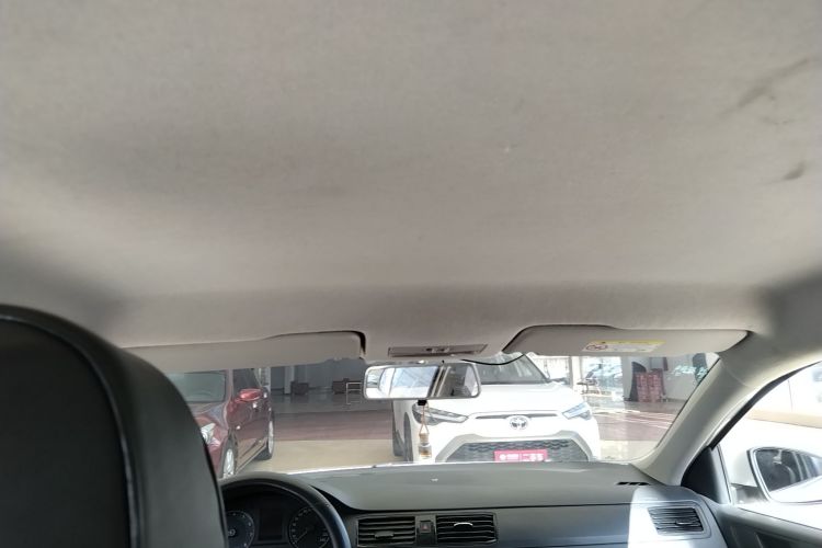 大众 桑塔纳 2018款 1.5L 手动风尚版中控内饰22