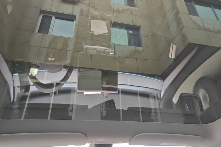 特斯拉 Model Y 2024款 后轮驱动版中控内饰22