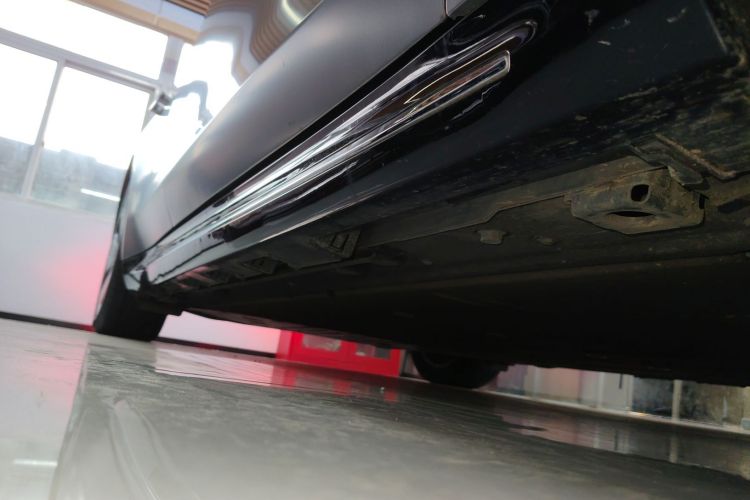 鸿蒙智行 智界S7 2024款 Max 后驱长航智驾版局部细节9001