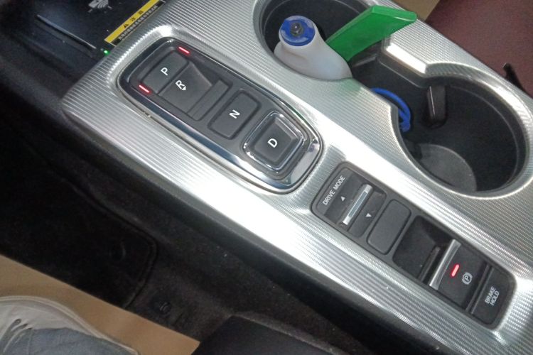 本田 型格 2023款 2.0L e:HEV 锐·尊享版中控内饰18