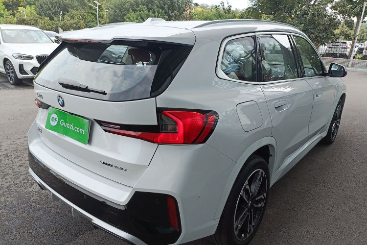 宝马X1 2024款 sDrive25Li M运动套装车身外观7