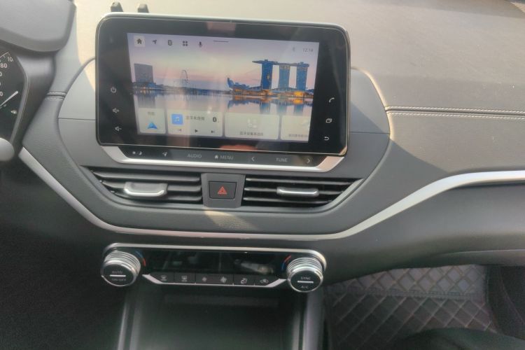 日产 天籁 2019款 2.0L XL 舒适版局部细节16