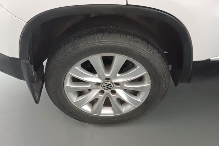 大众 途观 2015款 1.8TSI 自动两驱豪华型车身外观6008