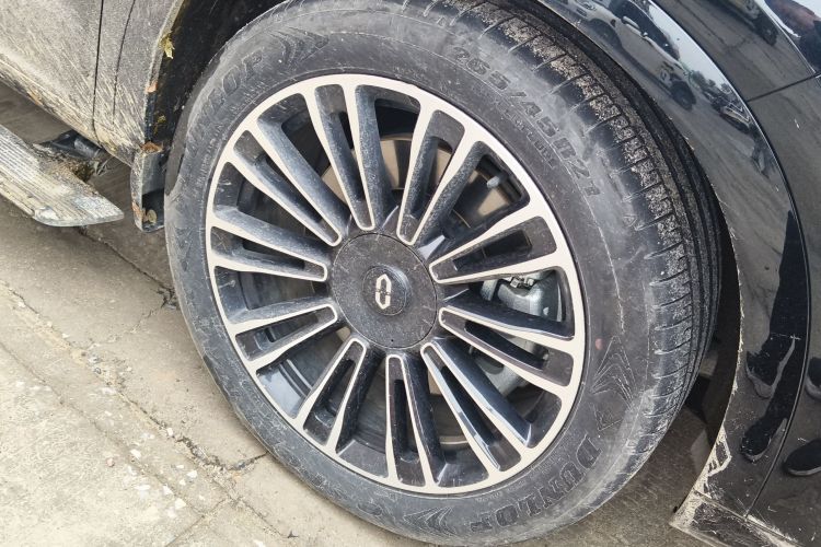 鸿蒙智行 问界M7 2024款 1.5T 后驱Plus版 5座车身外观10