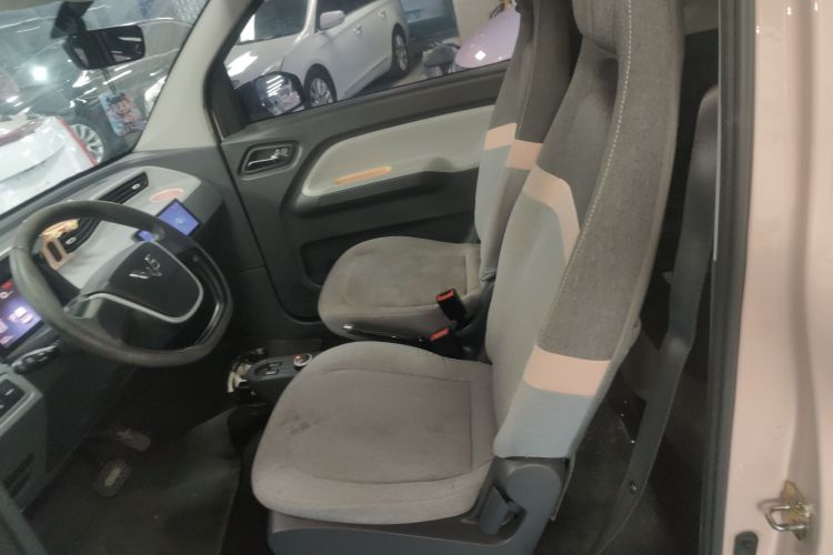 五菱汽车 宏光MINIEV 2022款 马卡龙时尚款 三元锂中控内饰7004