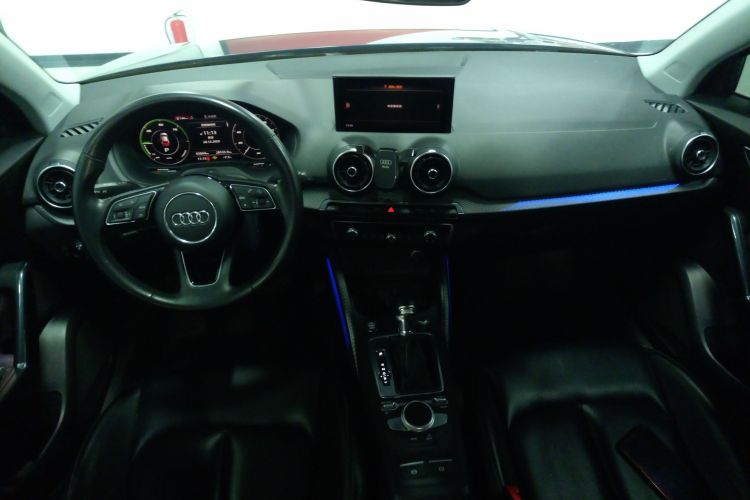 奥迪Q2L e-tron 2019款 Q2L e-tron 纯电智酷型中控内饰12