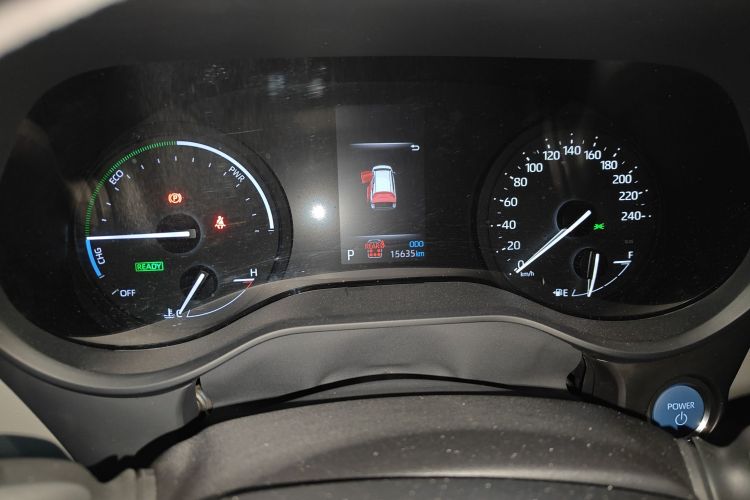 丰田 格瑞维亚 2023款 2.5L混动 舒适版中控内饰15