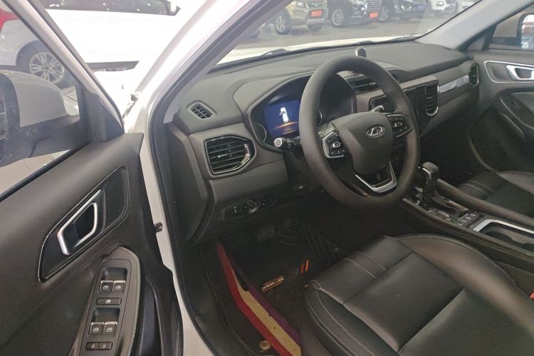 奇瑞 瑞虎5x 2019款 HERO 1.5L CVT豪华版中控内饰20