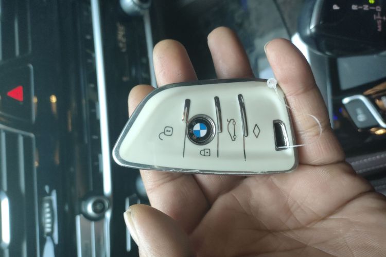 宝马5系 2018款 525Li M运动套装中控内饰7001