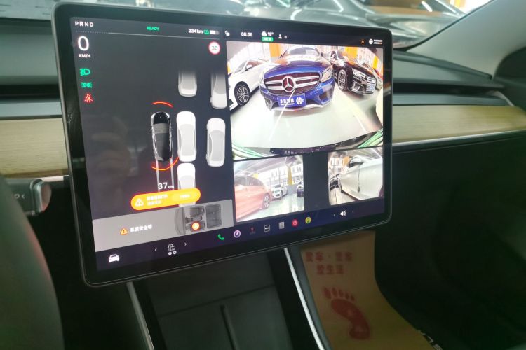 特斯拉 Model 3 2020款 标准续航后驱升级版局部细节16