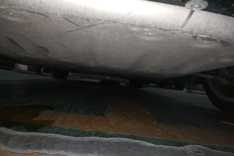 宝马3系 2019款 320Li 时尚型局部细节9008