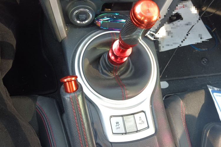 斯巴鲁BRZ 2017款 2.0i 手动type-S版中控内饰18