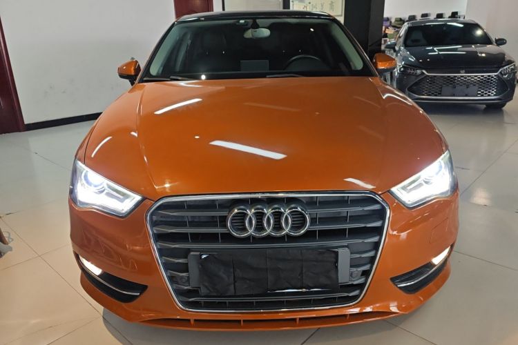 奥迪A3 2015款 Sportback 35 TFSI 百万纪念智领型车身外观2