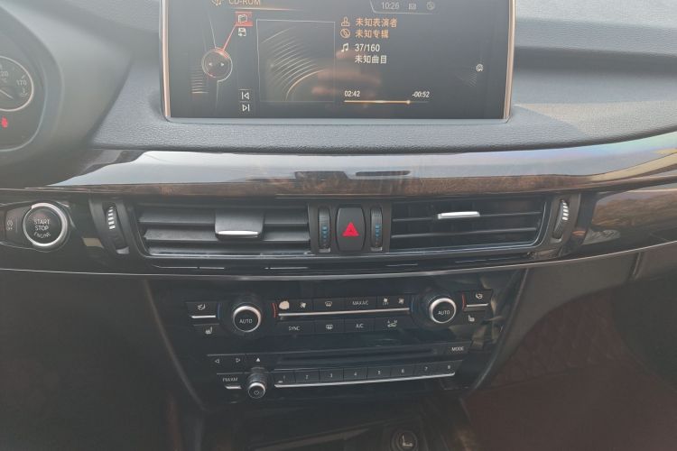 宝马X5(进口) 2014款 xDrive35i 典雅型局部细节16