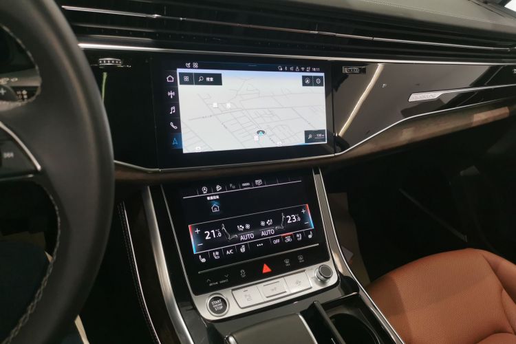 奥迪Q7 2025款 55 TFSI quattro S line运动型局部细节16