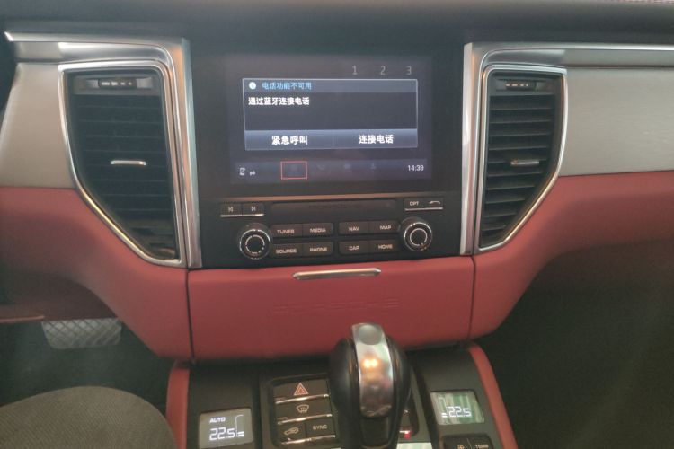 保时捷 2017款  Macan Turbo 3.6T中控内饰16