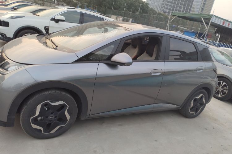 比亚迪 海豚 2021款 405km 时尚版车身外观6003