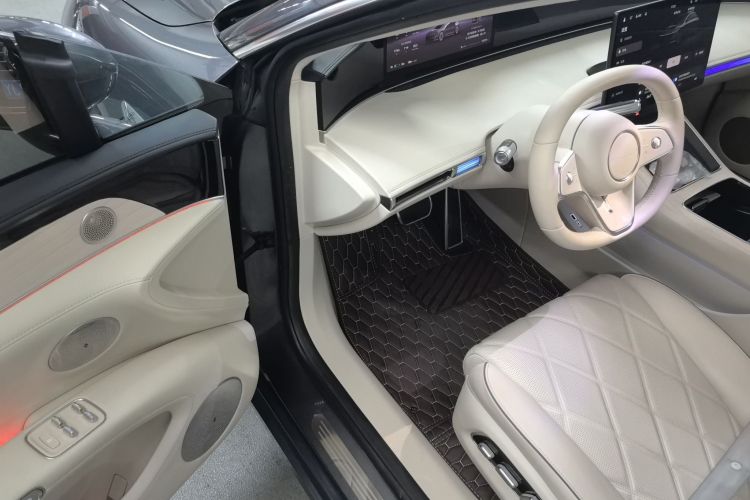 鸿蒙智行 享界S9 2024款 纯电 Ultra 四驱旗舰版中控内饰7003