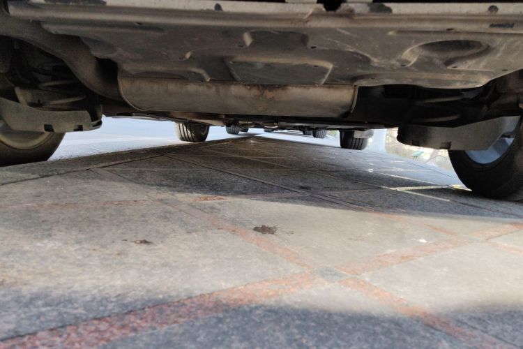 标致408 2018款 350THP 自动豪华版局部细节9009