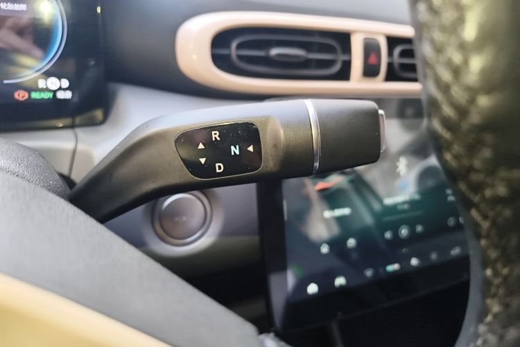 零跑汽车 零跑T03 2021款 400豪华版局部细节18