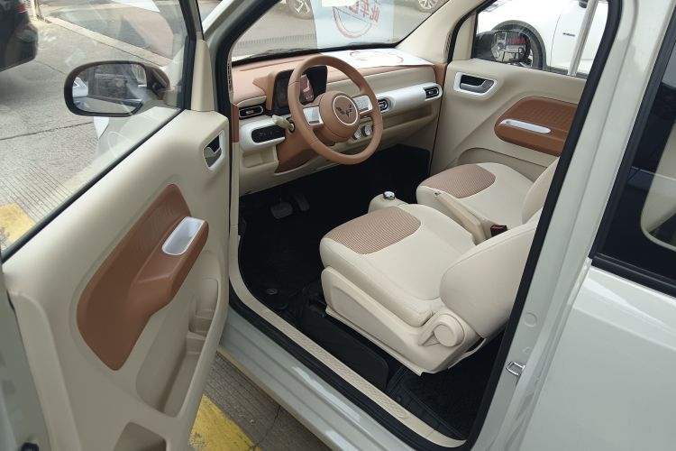 五菱汽车 宏光MINIEV 2024款 第三代 215km 青春版中控内饰20