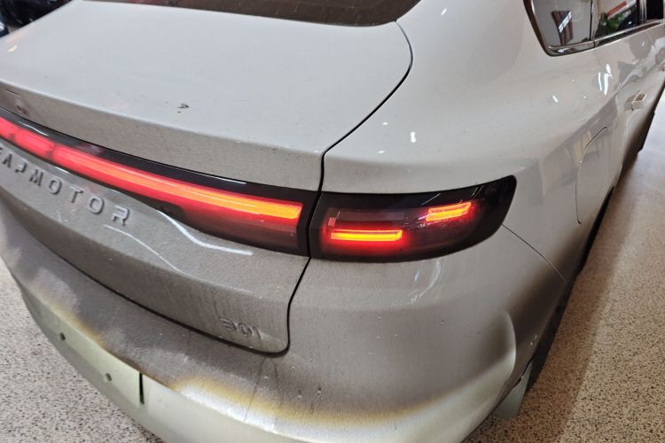 零跑汽车 零跑B01 2025款 650悦享版车身外观9