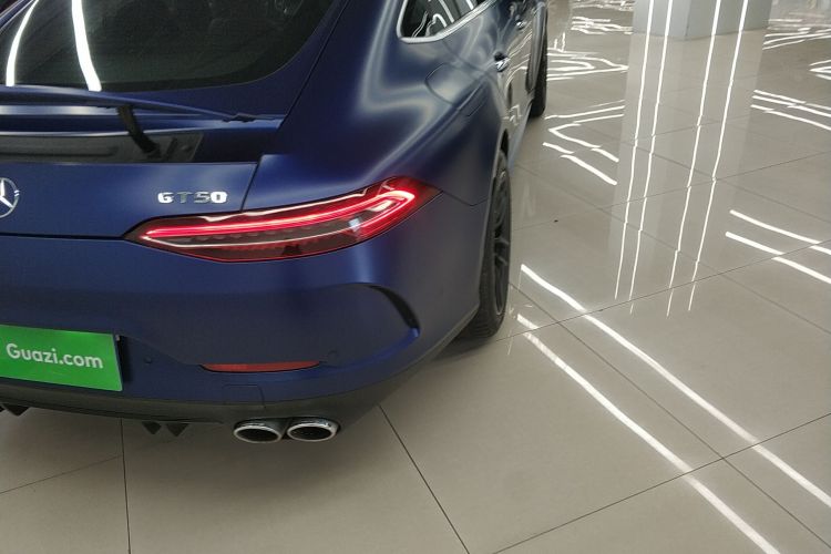 奔驰 2019款 AMG GT 50 四门跑车车身外观9