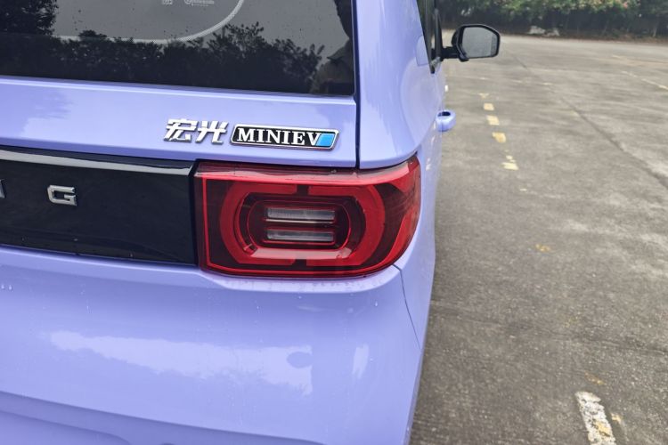 五菱汽车 宏光MINIEV 2022款 马卡龙绘色款 磷酸铁锂车身外观9