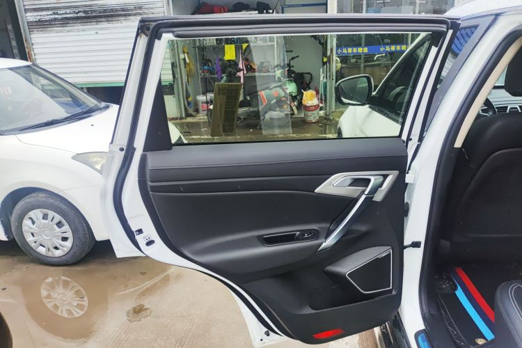 吉利汽车 博越 2020款 1.8TD DCT两驱智联型4G互联版中控内饰49