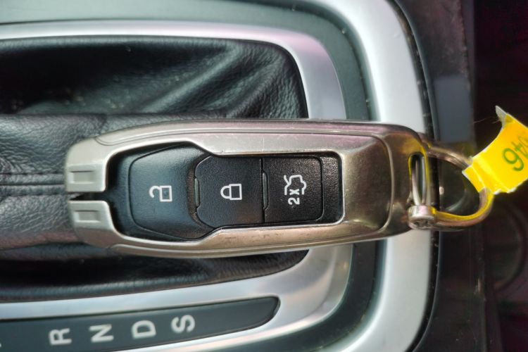 福特 锐界 2016款 EcoBoost 245 四驱豪锐型 7座中控内饰7001