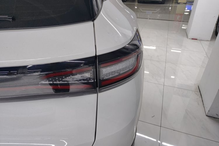 大众 ID.4 X 2025款 聪明款 出众版车身外观6006