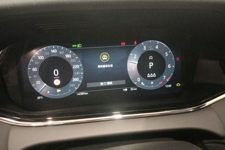 路虎 揽胜极光 2023款 极光L 249PS 豪华版中控内饰14