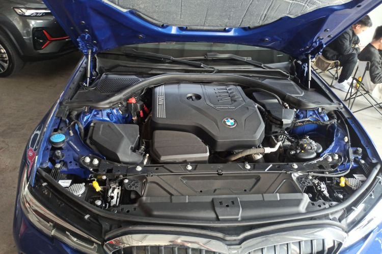 宝马3系 2021款 改款二 325Li M运动套装局部细节24